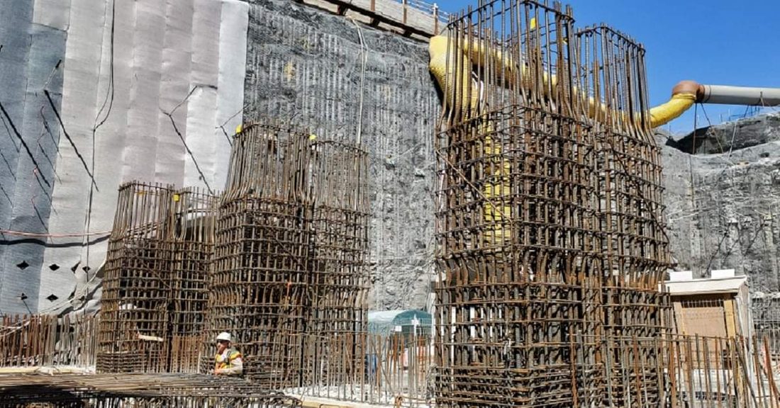 Colonnes d'armature — Structure